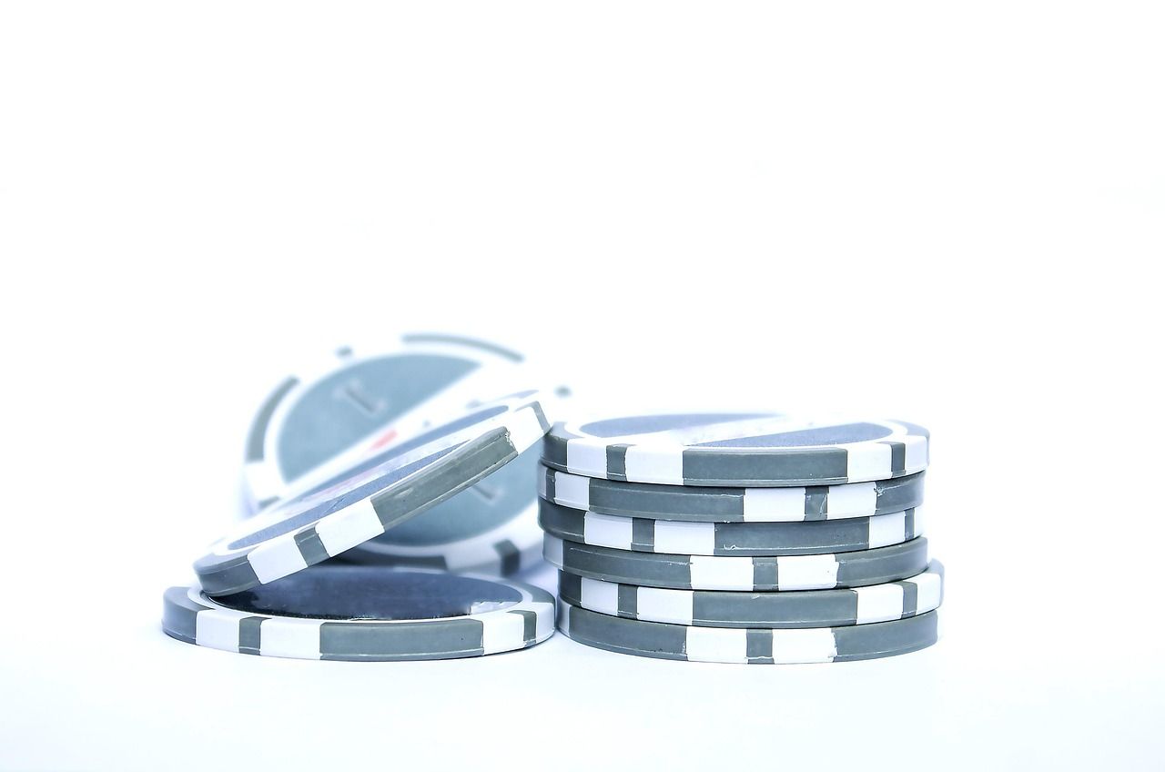 Unveiling Heaps of Wins: Superiority in Assistance and Reliability